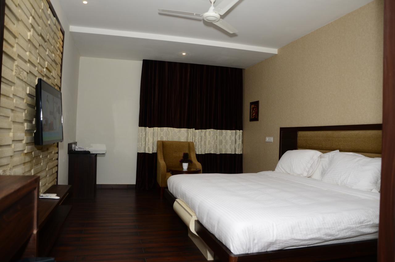 Hotel Fortune Blue Sikar Dış mekan fotoğraf