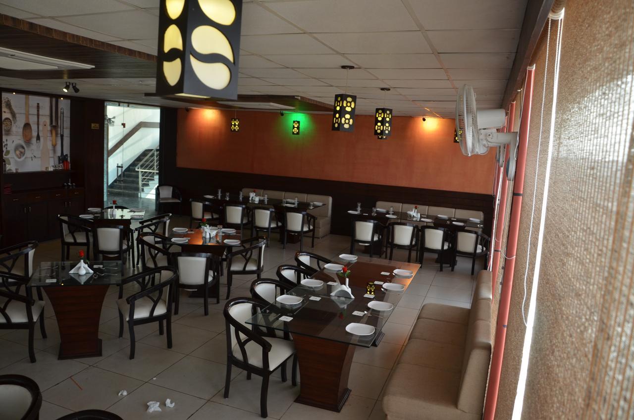 Hotel Fortune Blue Sikar Dış mekan fotoğraf