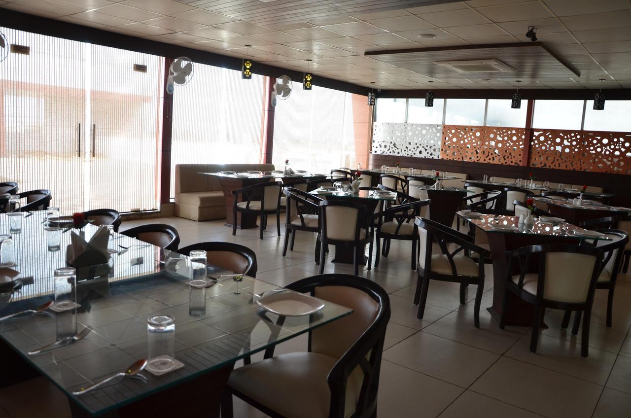 Hotel Fortune Blue Sikar Dış mekan fotoğraf