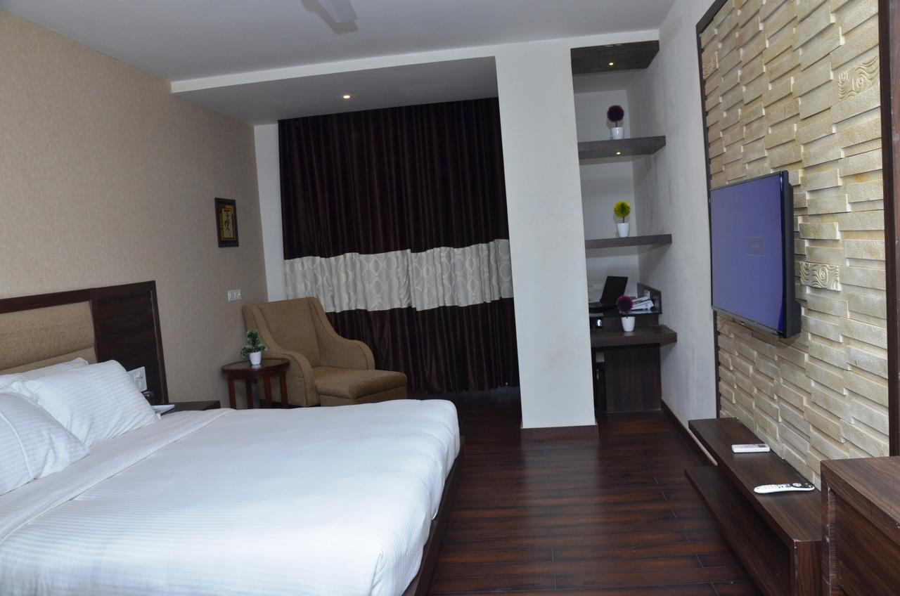 Hotel Fortune Blue Sikar Dış mekan fotoğraf